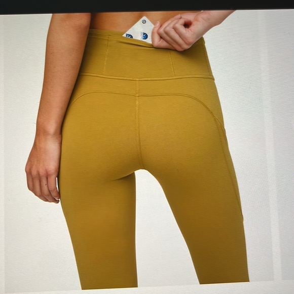 Lululemon Fast And Free 28” - Picture 4 of 6